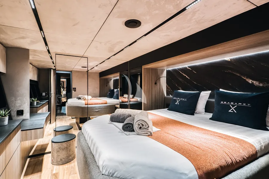 SEABARIT LX, photos 1