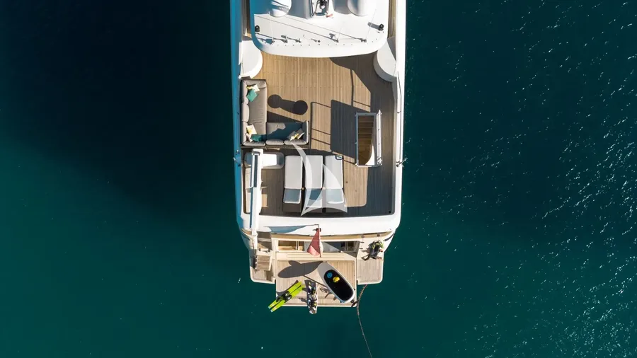 FERRETTI, photos 4