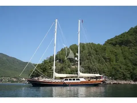 KAYA GUNERI V