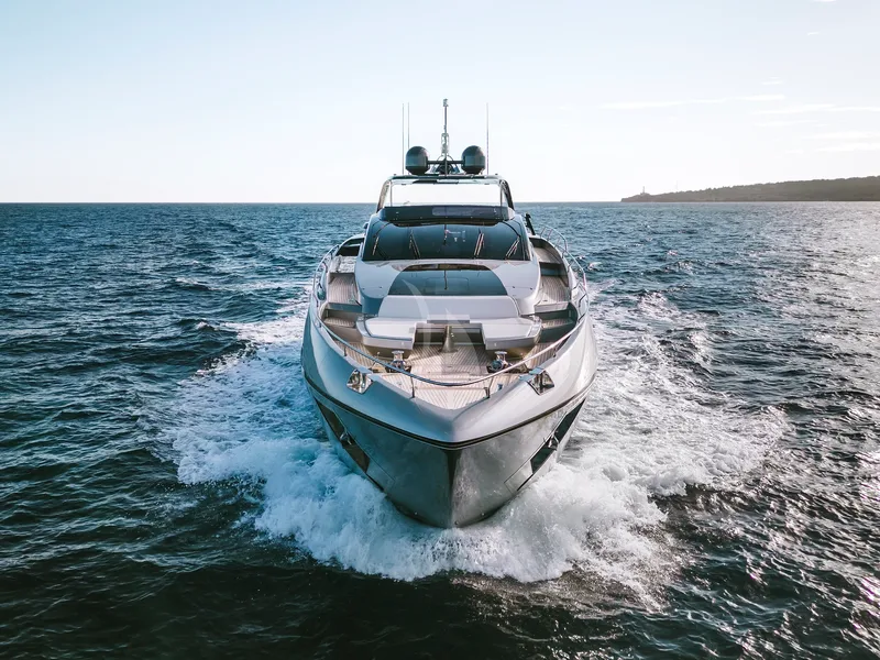 BARRACUDA III, on deck 6
