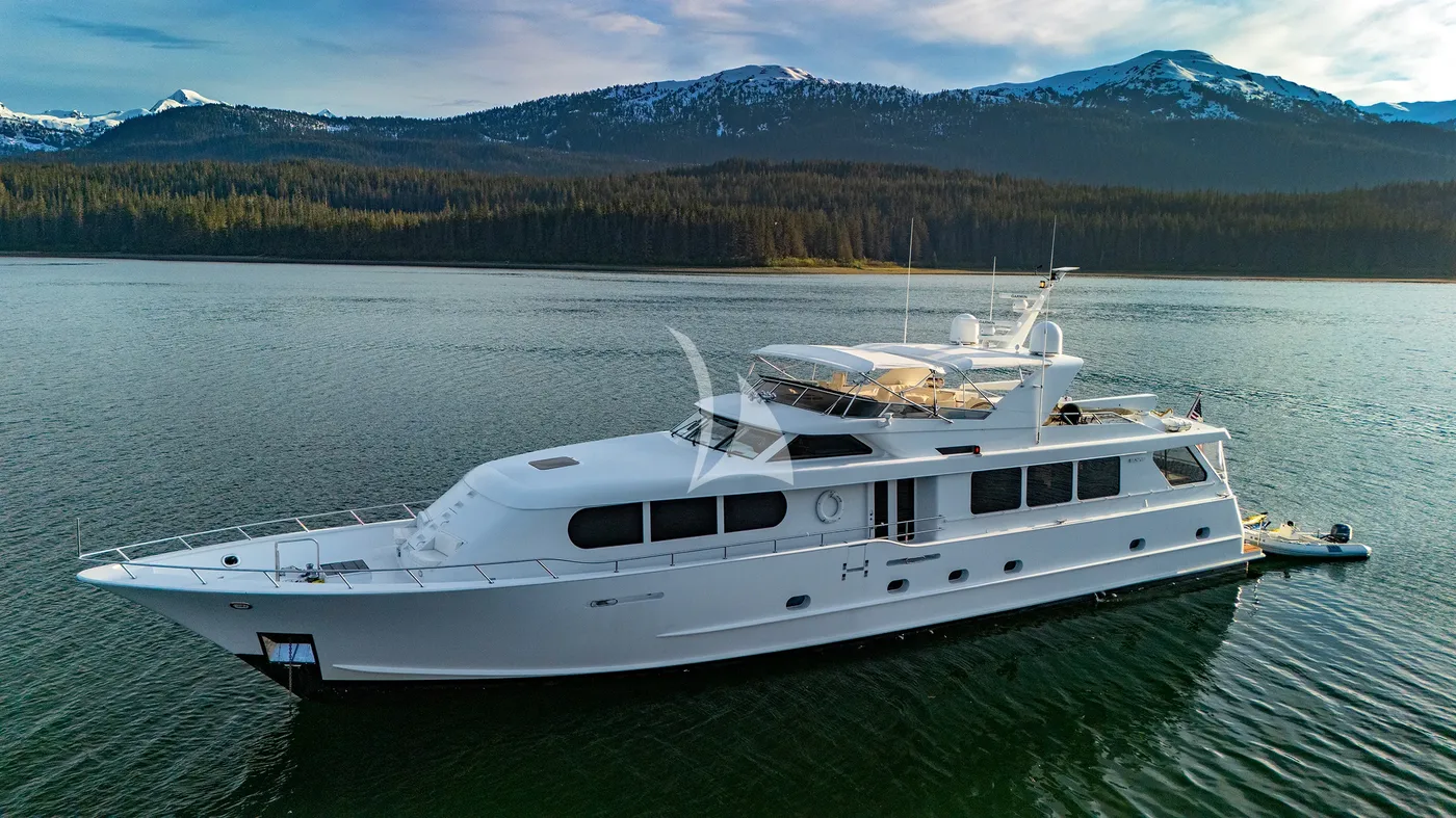 MY LADY ALASKA, on deck 1