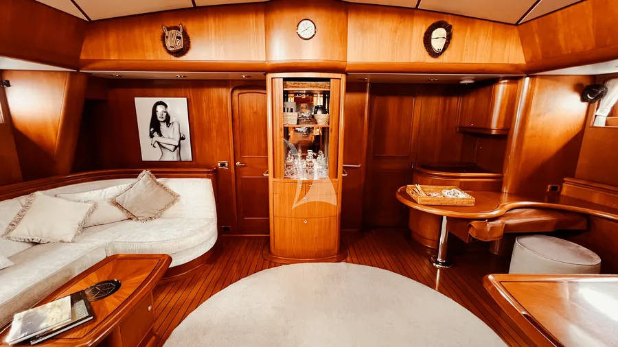 JERSEY PEARL, photos 4