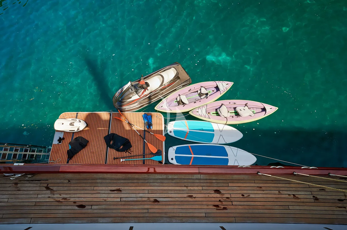 CORSARIO, watertoys 2
