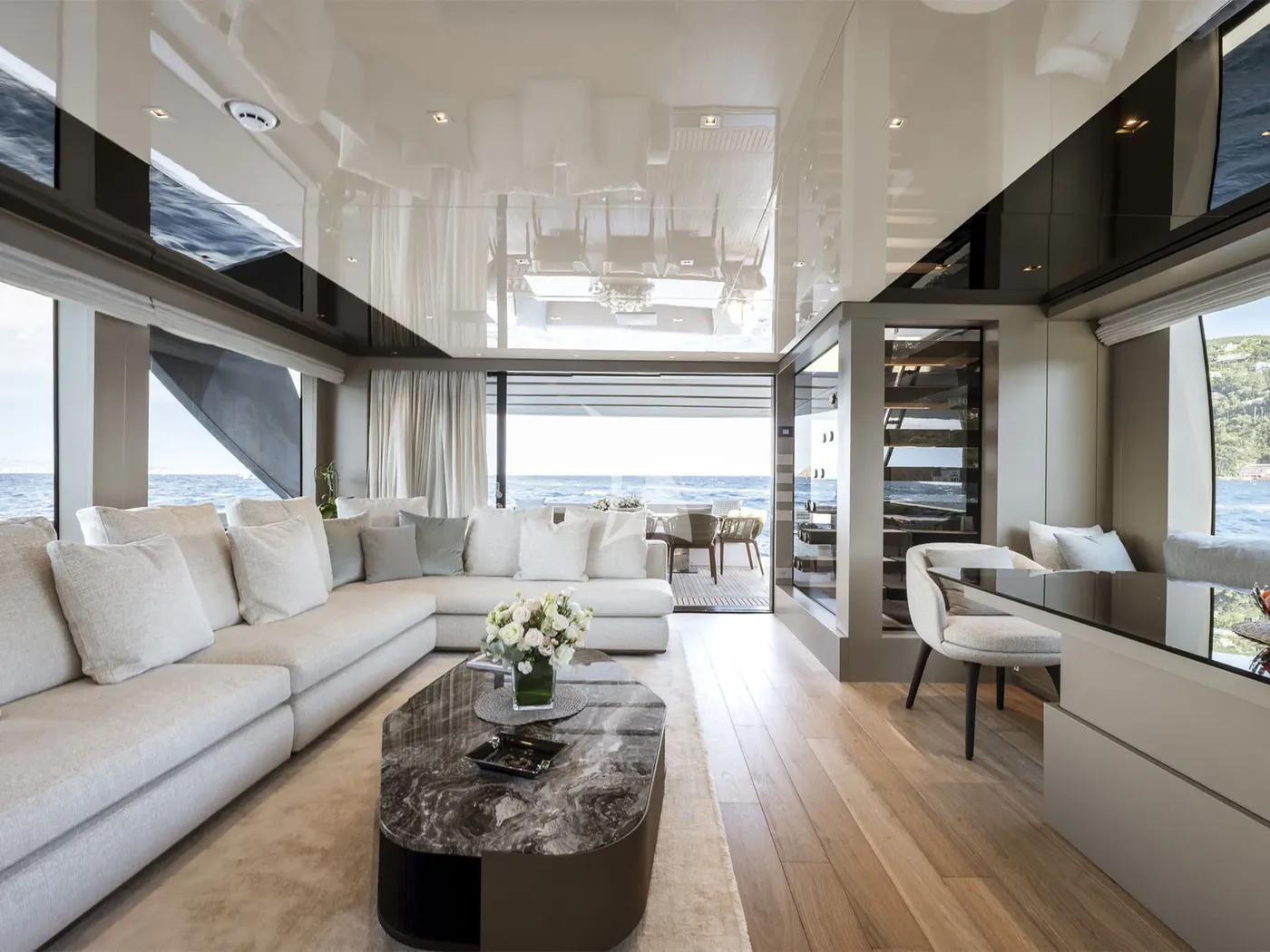 SUITU, inside 2