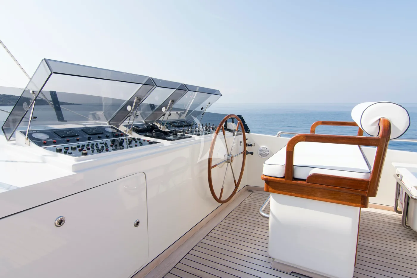 XASTERIA, on deck 3