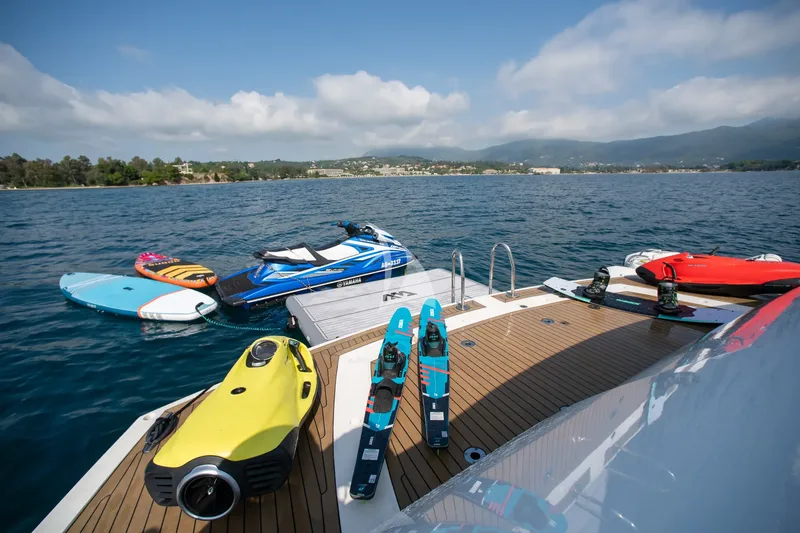PHOENIX, watertoys 2