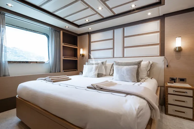 NELA, cabins 6