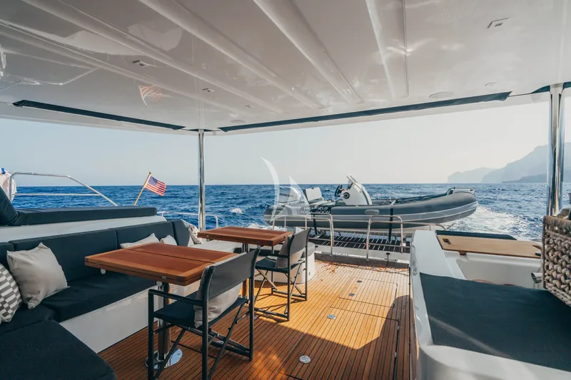 ALMOSTA ROAD, on deck 6