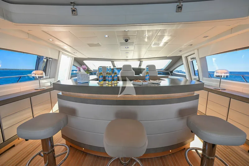 TOTAL, all photos 4