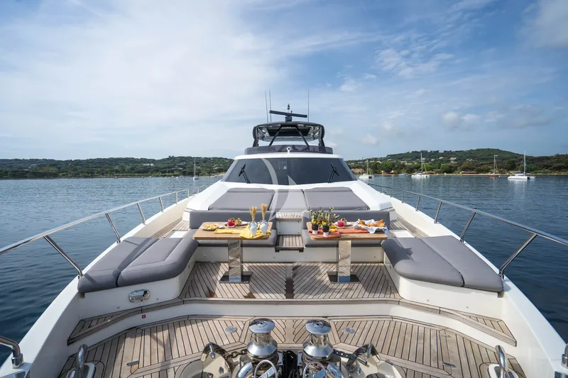 DADDY'S DREAM 2, on deck 6