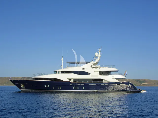 GRANDE AMORE — Benetti