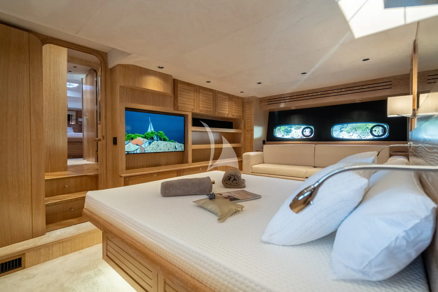 CLOUD 9, cabins 2