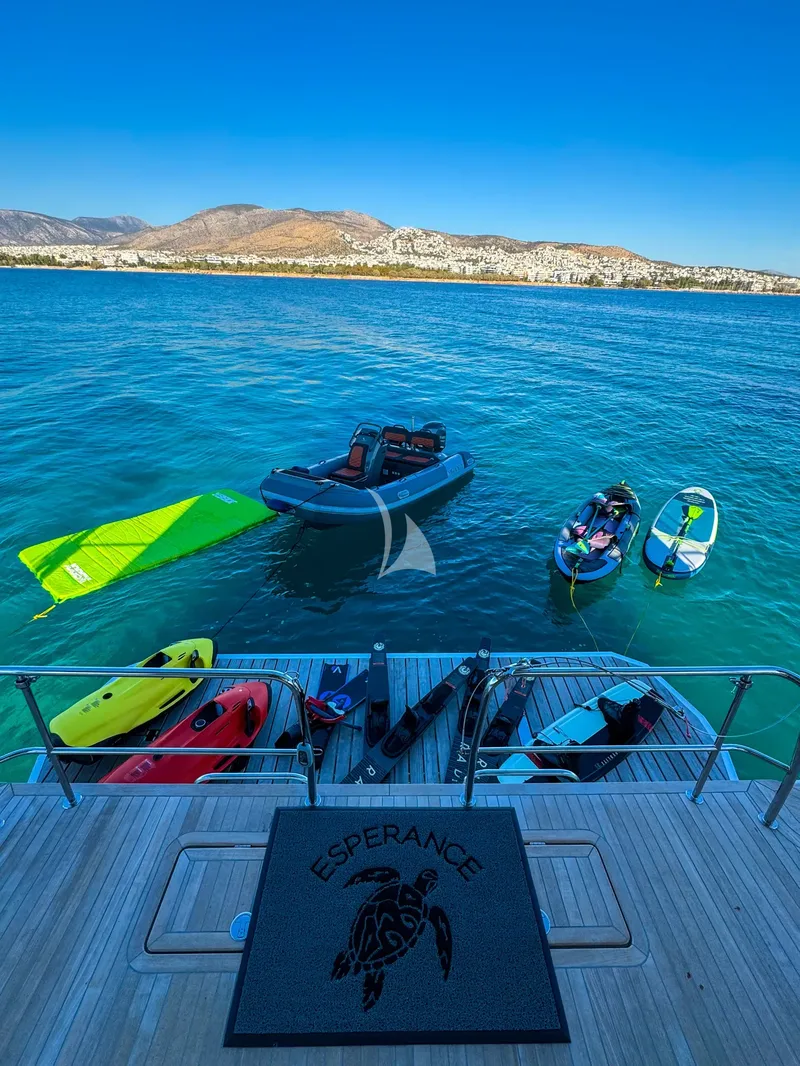 ESPERANCE, watertoys 2