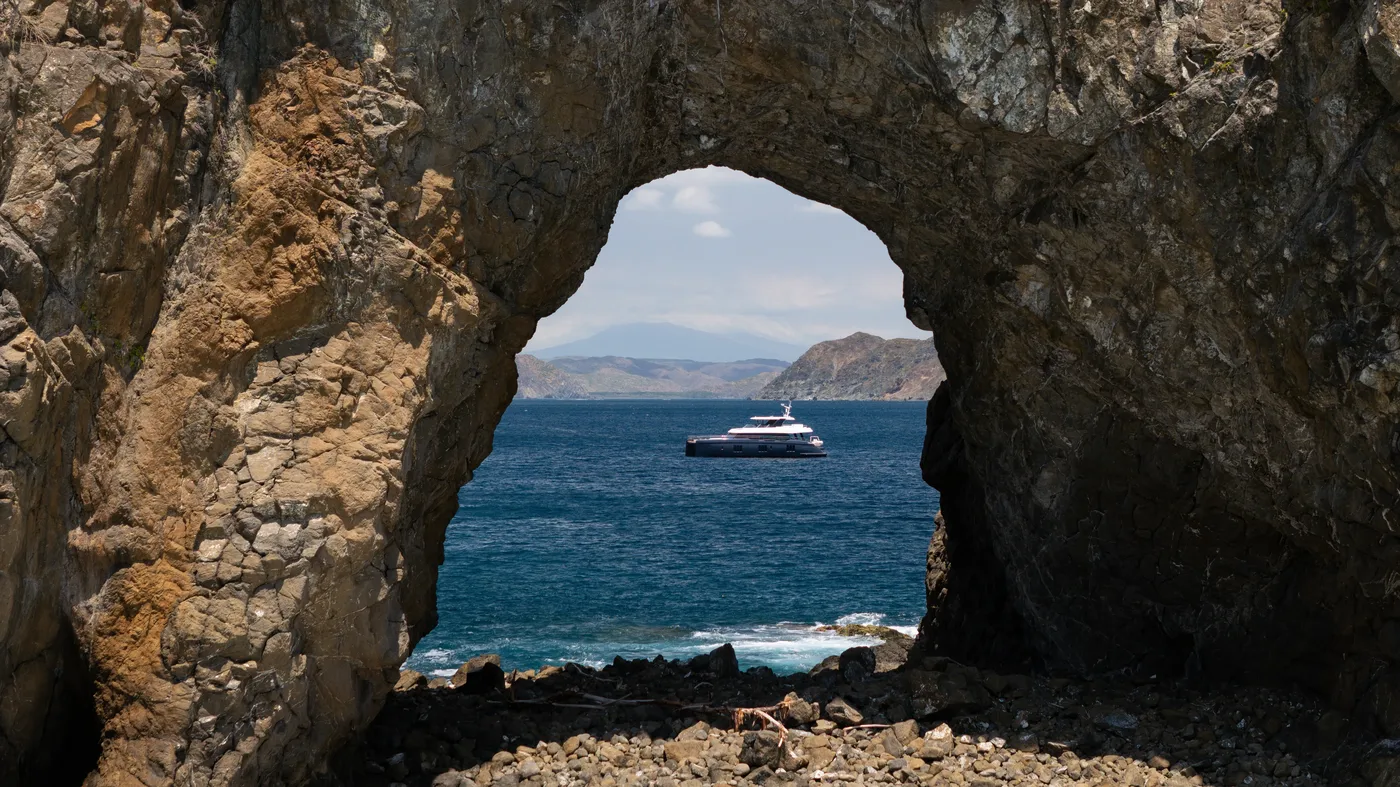COLIBRI, on deck 3