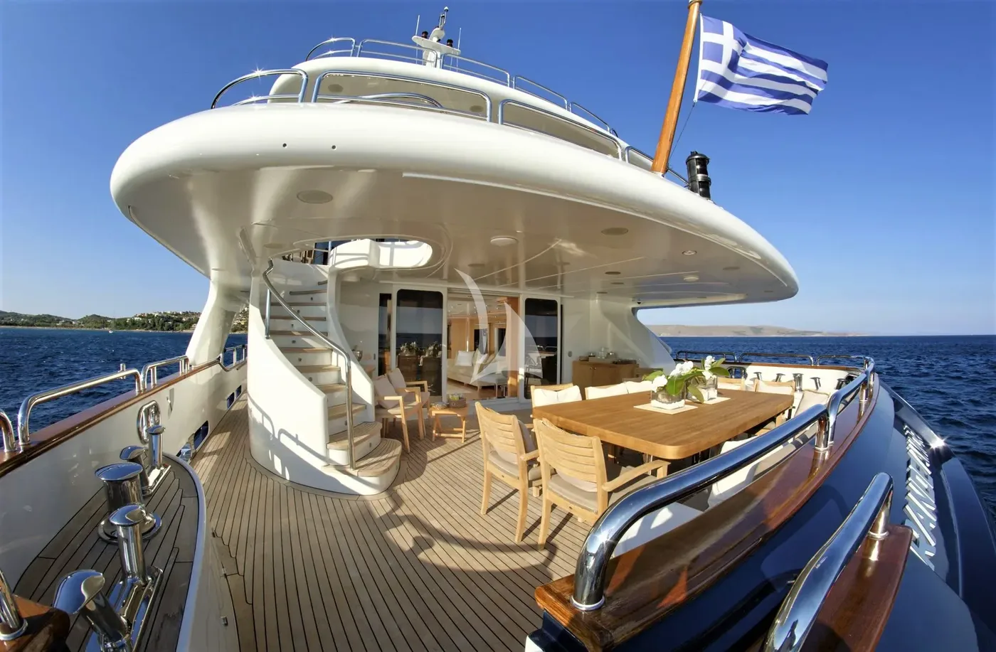 GRANDE AMORE, on deck 2