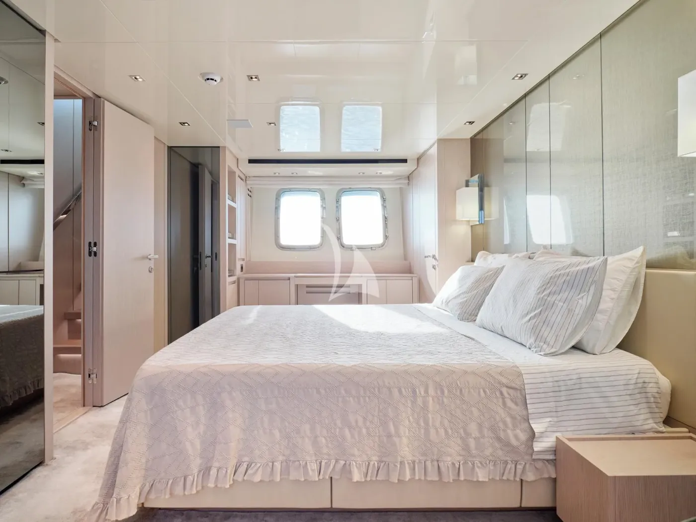 FUQUET DUET, cabins 1
