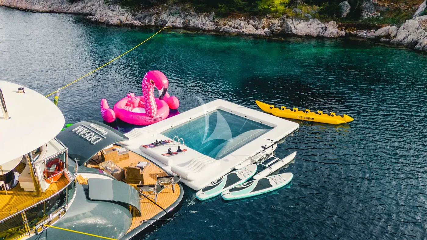 DREAM, watertoys 1