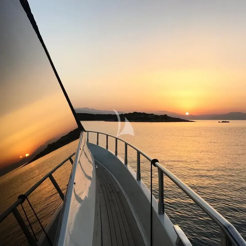 QUESTA E VITA, on deck 3