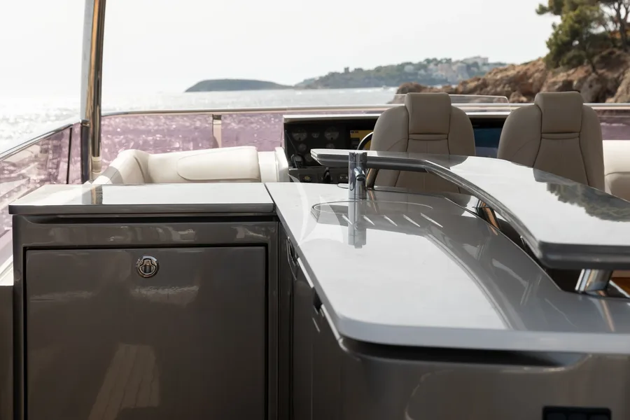 MIO BARCO, photos 1