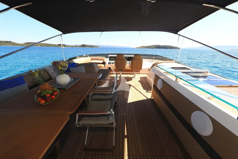 INSIEME, on deck 5