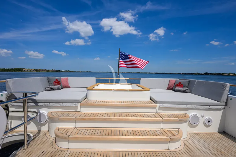 SPECTRE, on deck 3