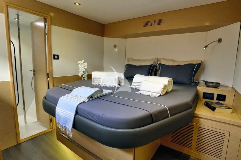 HIGHJINKS, cabins 3