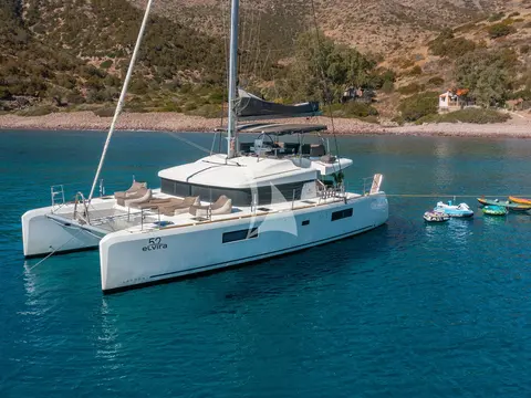 ELVIRA 52
