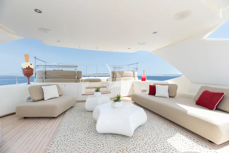 BUNKER, on deck 4