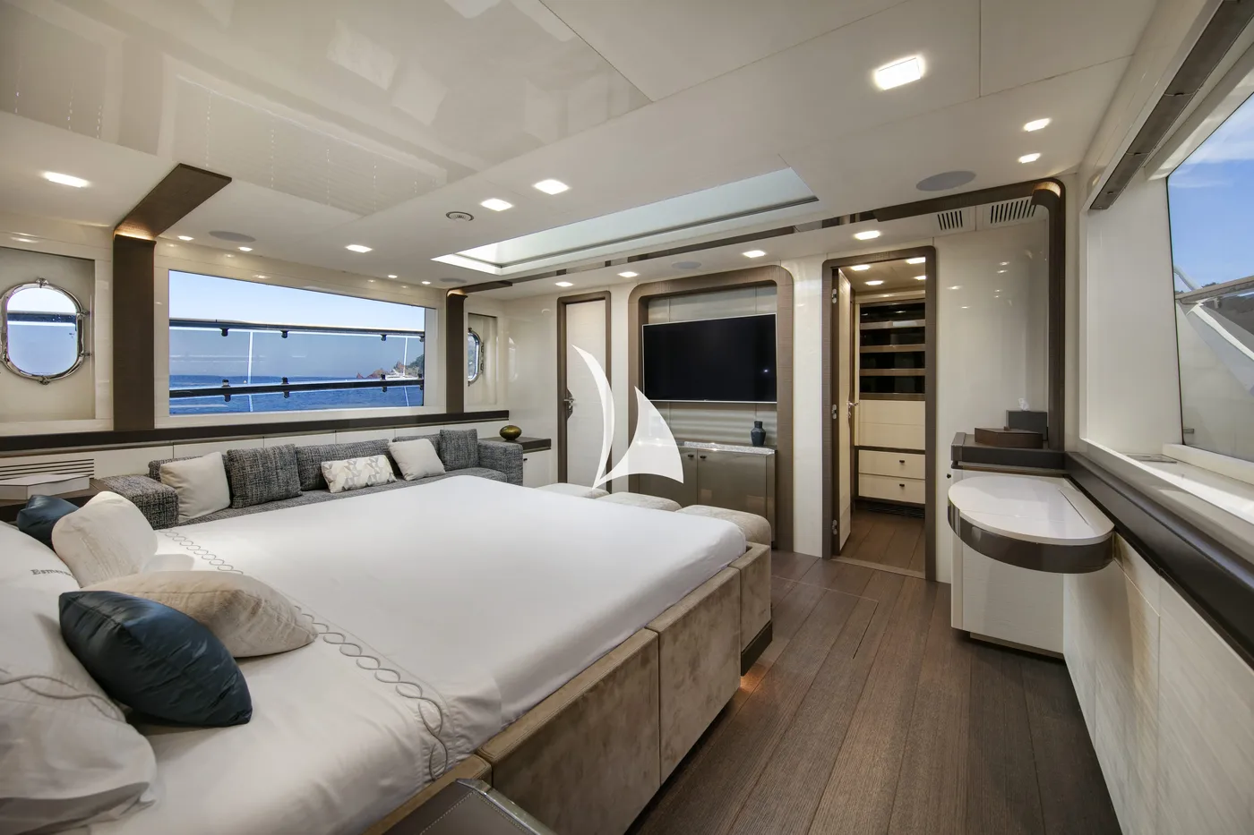 ESMERALDA OF THE SEAS, cabins 1