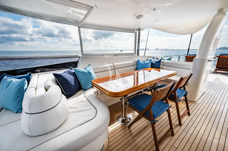 SOUTHERN BELLE, inside 3