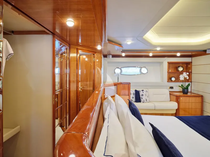 ESTIA ORION, cabins 4