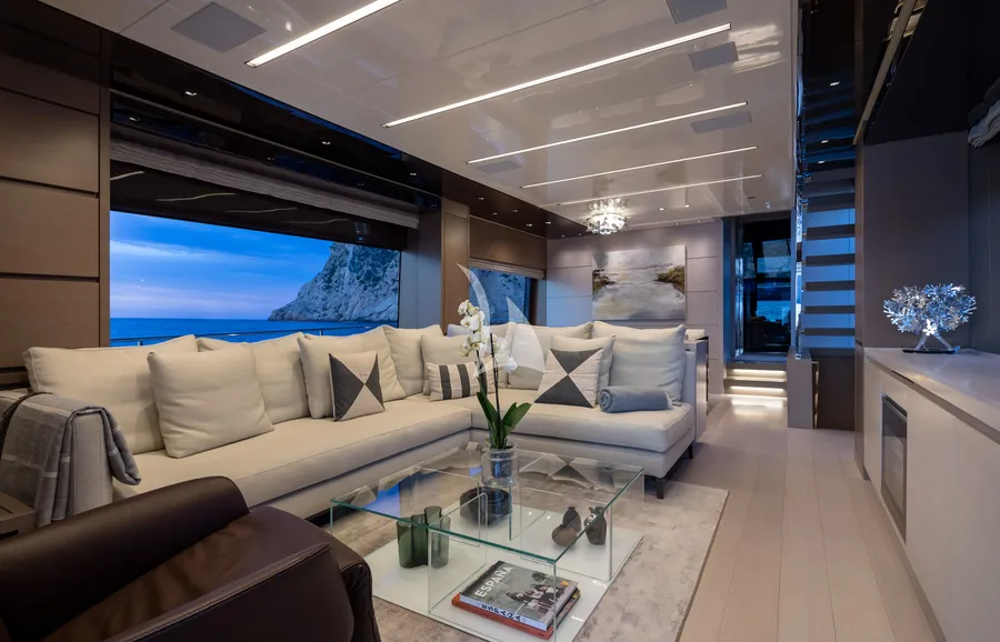 MOONSHOT, photos 6