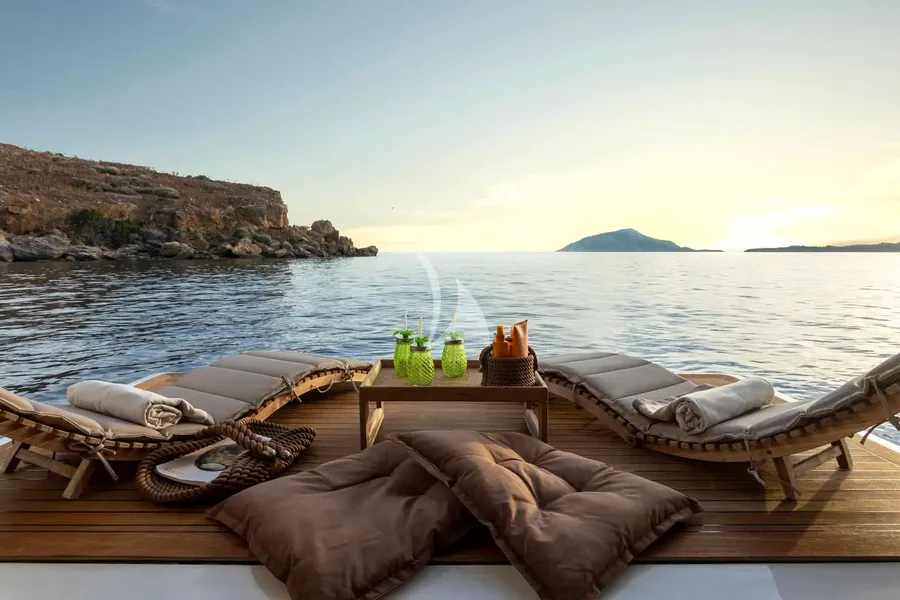 PARADISE, photos 6
