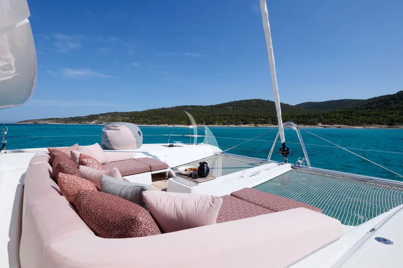 DREAM, on deck 6