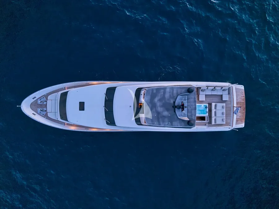 GOLDEN YACHT, photos 2