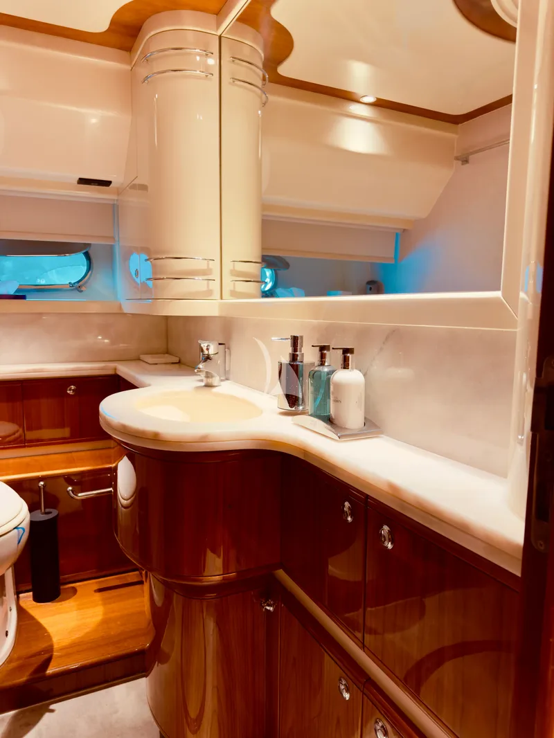 ARCELIA, cabins 6
