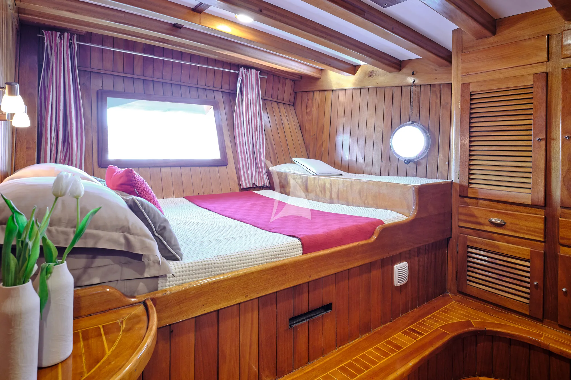 Cabin photo 9