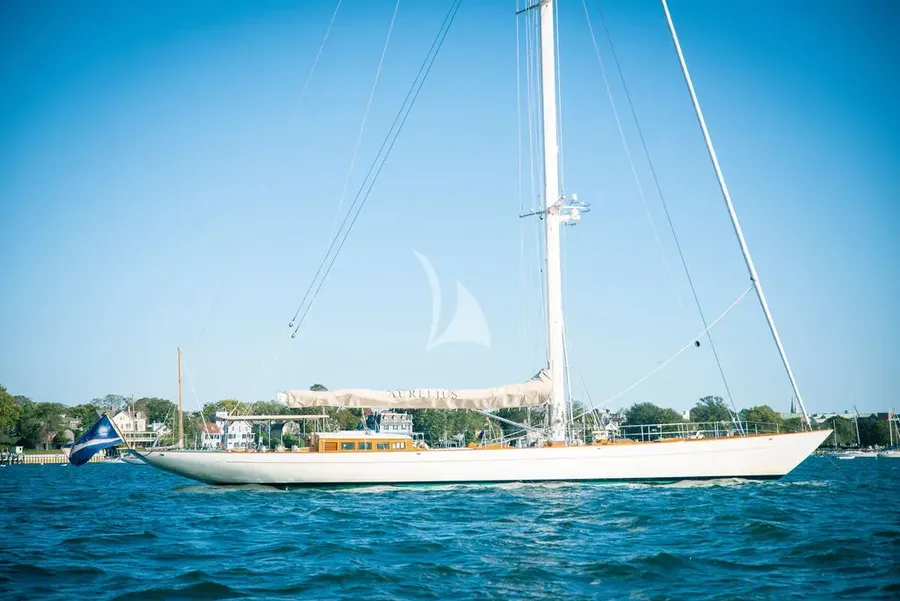 AURELIUS 111, photos 3