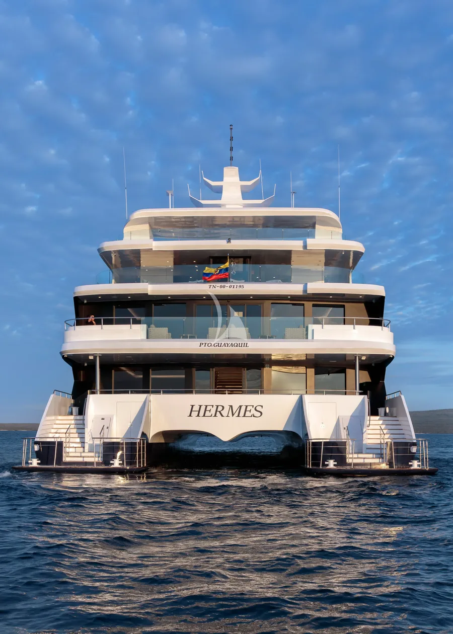 HERMES, photos 1