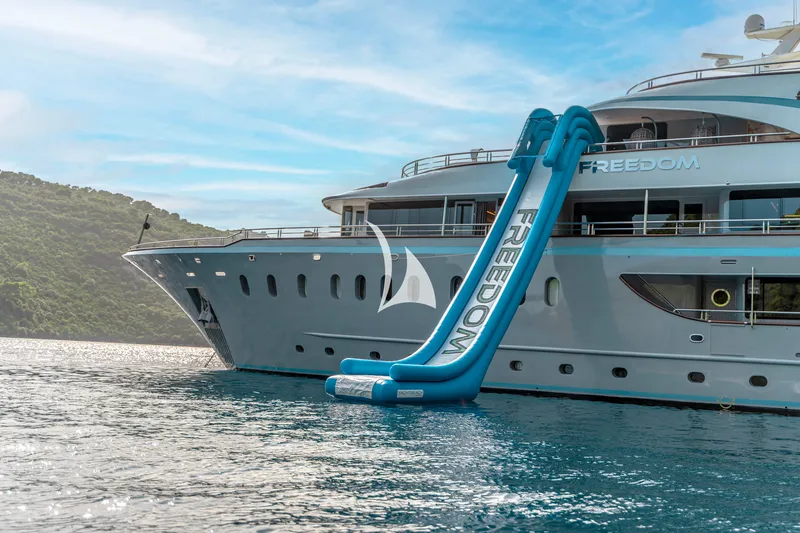 FREEDOM, watertoys 2