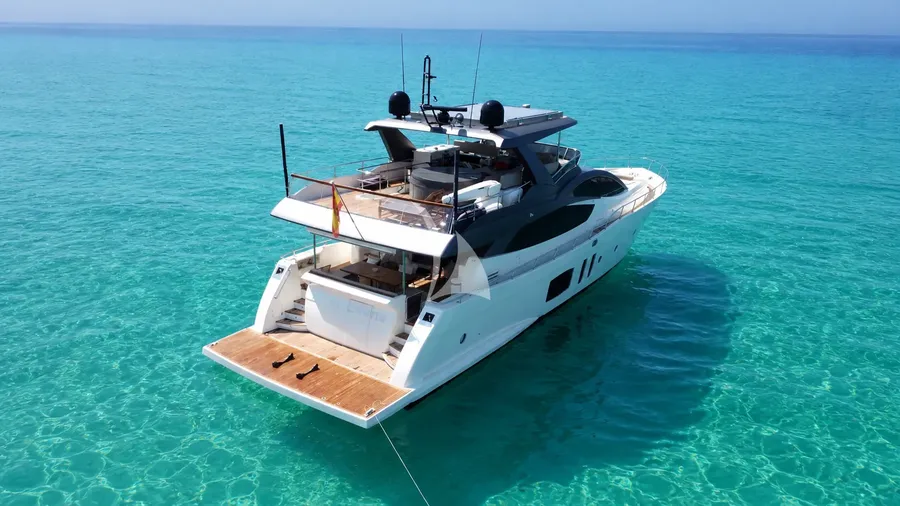 BISCAYNE, photos 5