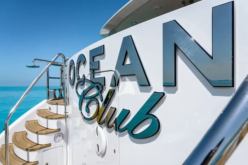 OCEAN CLUB, inside 5