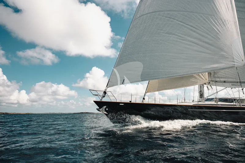 IMAGINE B, on deck 4