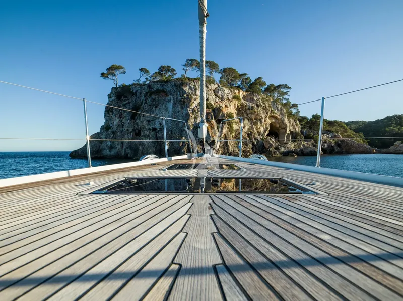 THEA, on deck 6