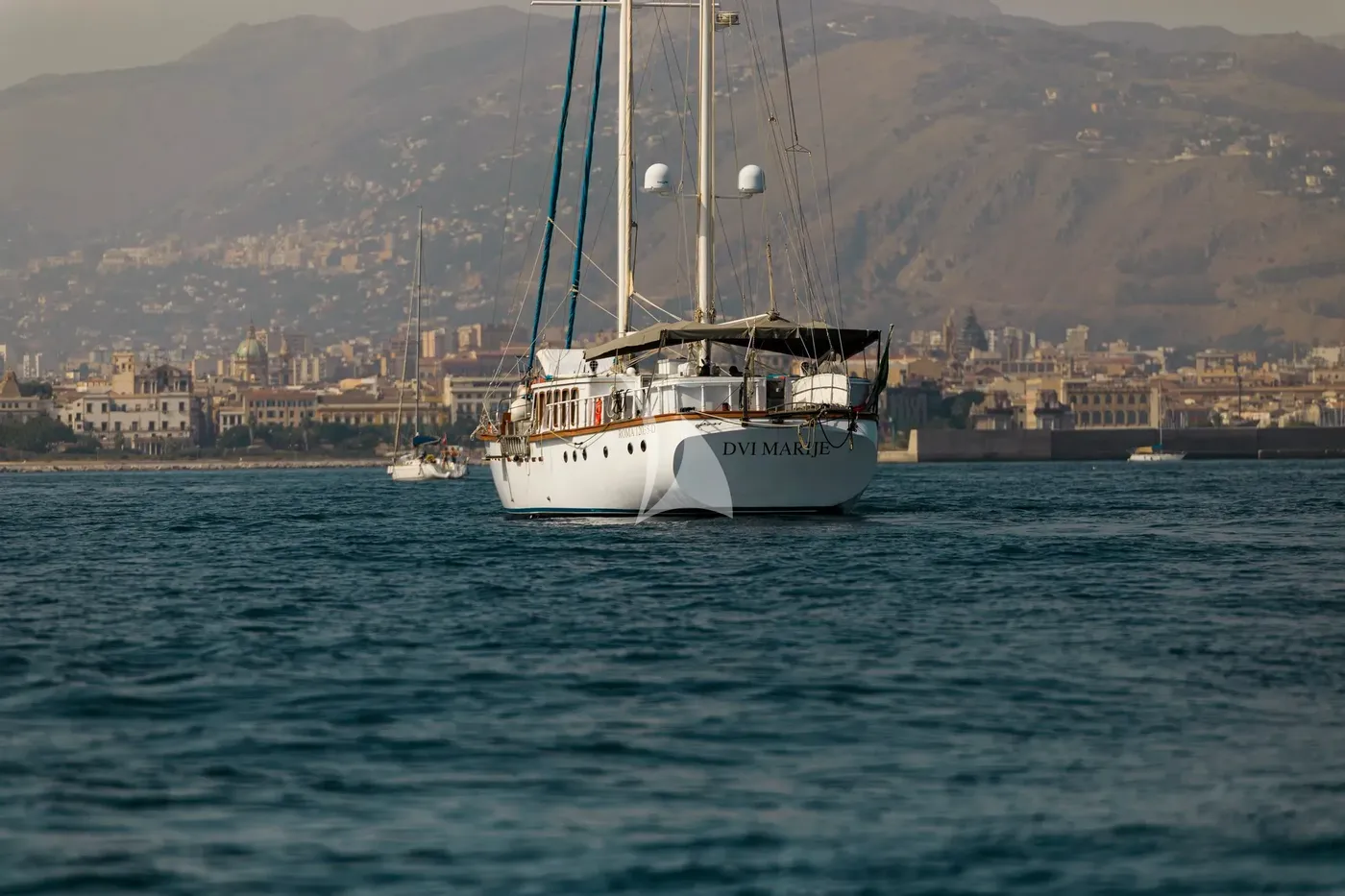 DVI MARIJE, on deck 2