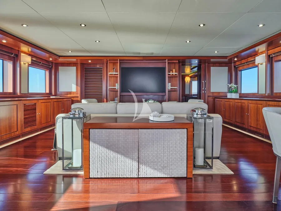 PALATIAL, photos 6