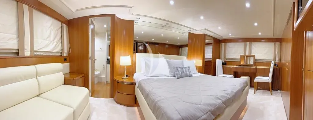 ILLYA F, cabins 1