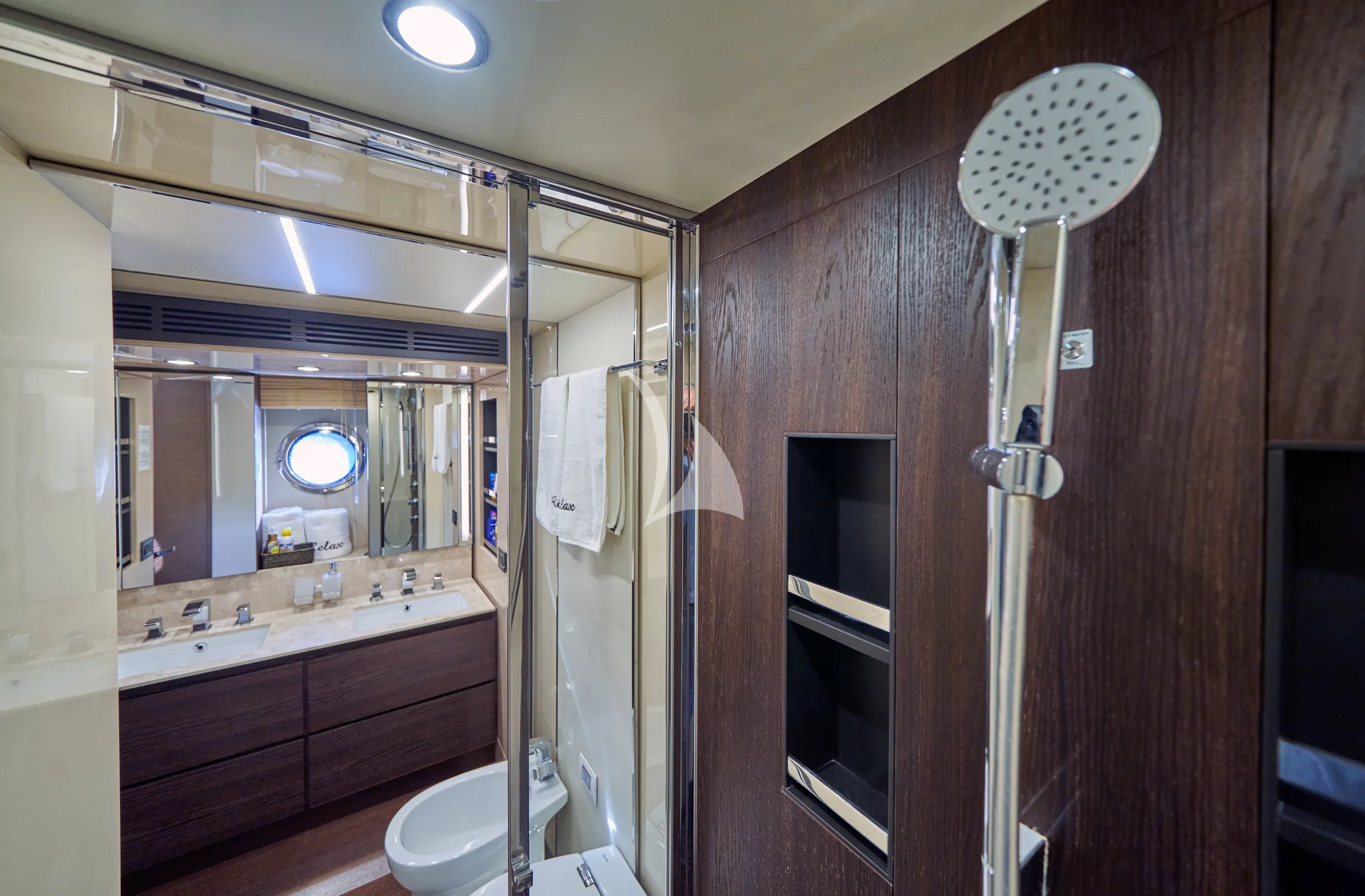 Cabin photo 3