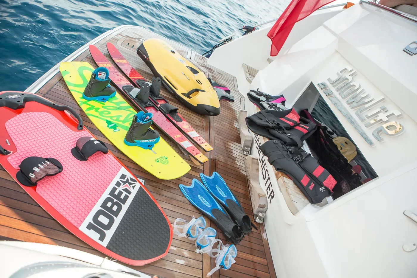 SHAWLIFE, watertoys 1
