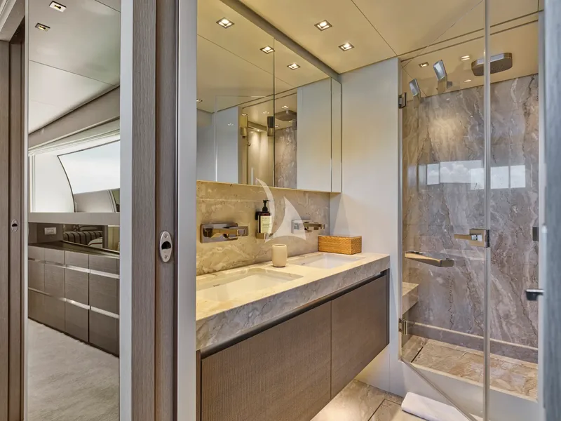ALEIN, cabins 4